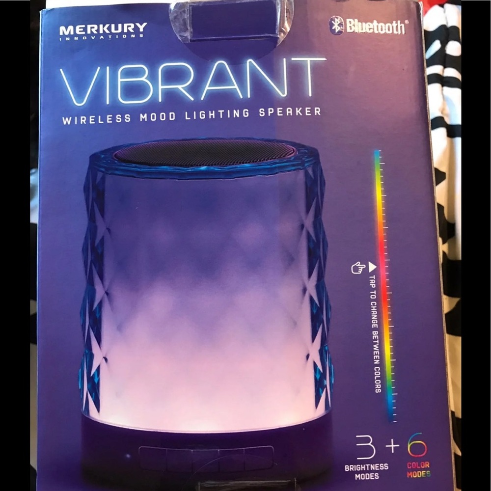 Vibrant Wireless Mood Lighting Speaker